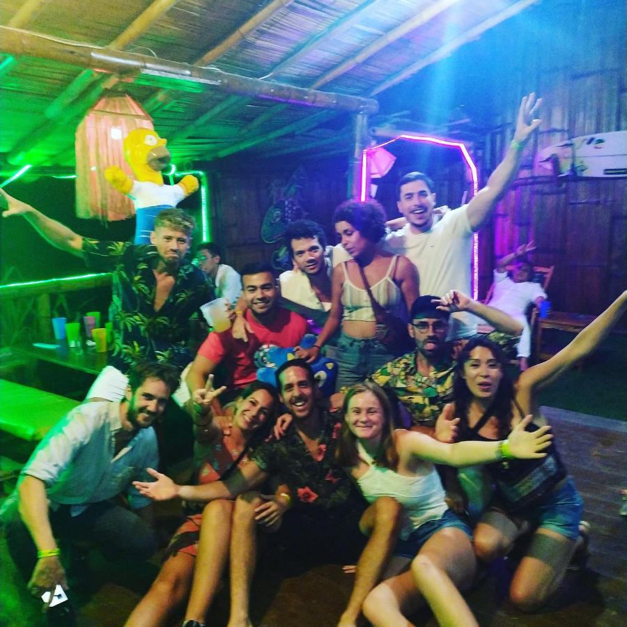 Hostel Iguana Beach House Montañita Zewnętrze zdjęcie