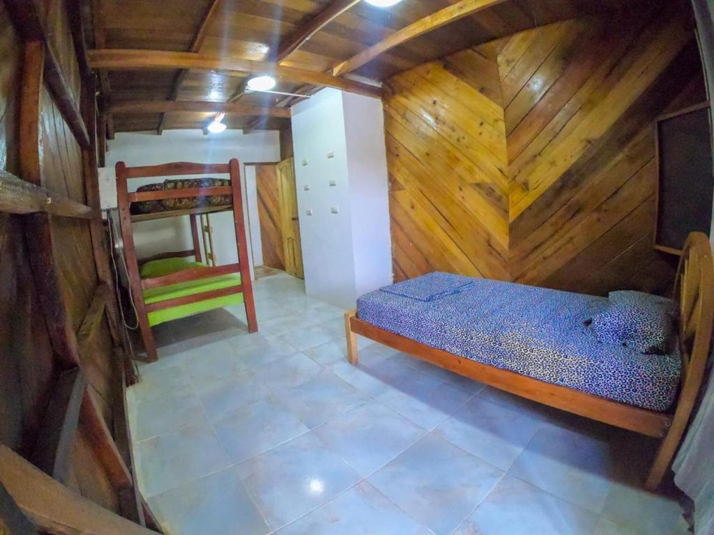 Hostel Iguana Beach House Montañita Zewnętrze zdjęcie